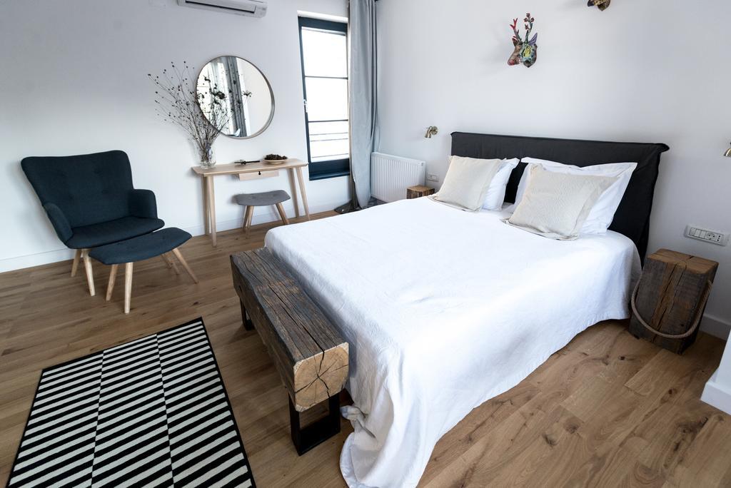 The Pines Boutique Villa *